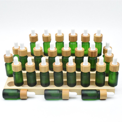 Líquido amarillo de la fuente Sativa del aceite 30ml 5%-30% del tinte del control CBD del dolor