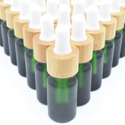 Líquido amarillo de la fuente Sativa del aceite 30ml 5%-30% del tinte del control CBD del dolor
