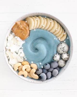 Gluten azul de Spirulina del vegano libre para el alimento de la proteína del cuenco 60%-70% de Acai